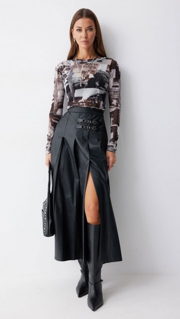 Люше Джемпер 4230 Принт город фото 4